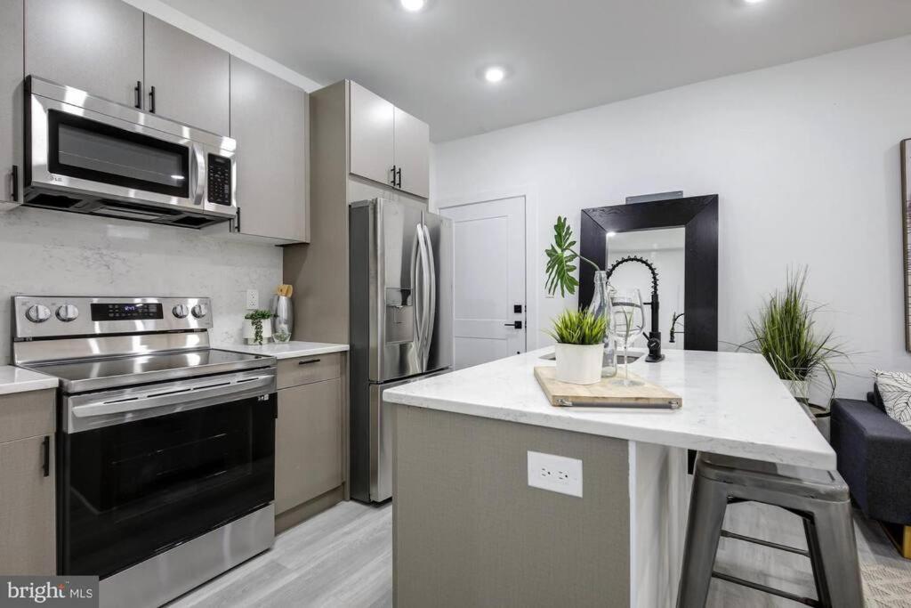 Brandnew Luxury Capitol Hill Apt! Near Free Trolly Distrito de Colúmbia Exterior foto